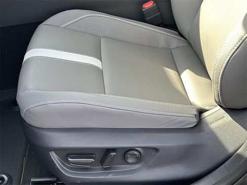 New 2026 Toyota Camry SE image 16