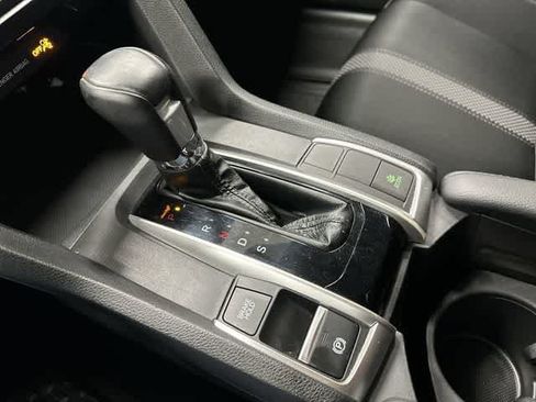 Used 2020 Honda Civic Sport image 24