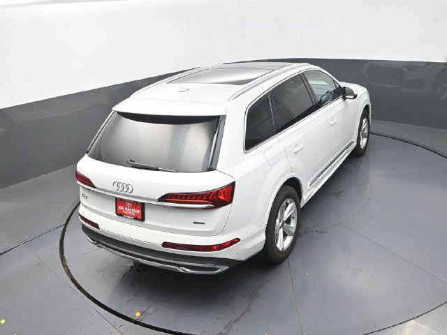 Used 2021 Audi Q7 3.0T Premium w/ Convenience Package AWD/4WD image 29
