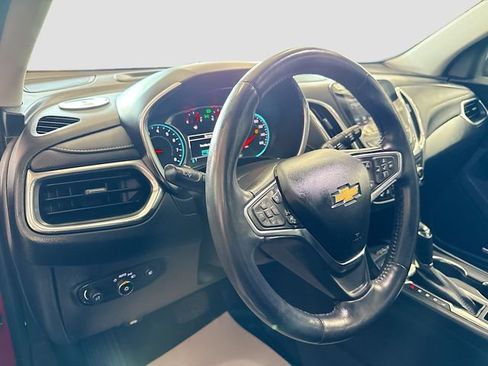 Used 2018 Chevrolet Equinox Premier FWD image 10