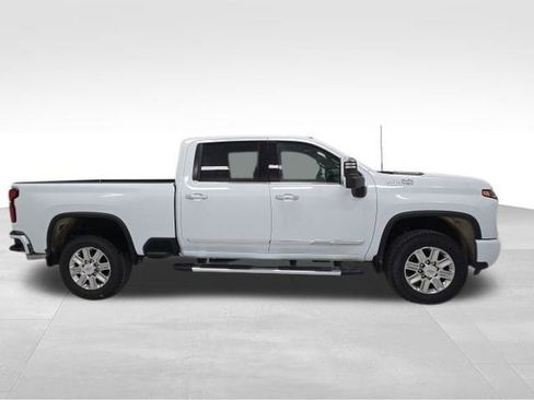 New 2026 Chevrolet Silverado 3500 High Country w/ High Country Premium Package image 6