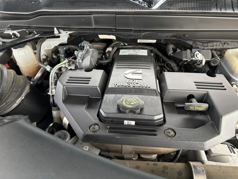 Certified 2020 RAM 2500 Laramie image 35