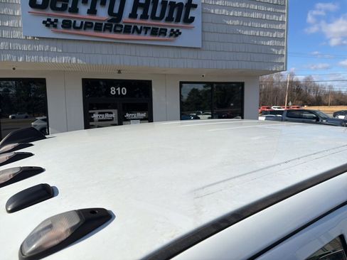 Used 2022 RAM 3500 Tradesman image 11