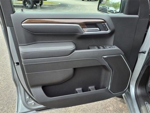 Used 2026 Chevrolet Silverado 1500 LT image 14