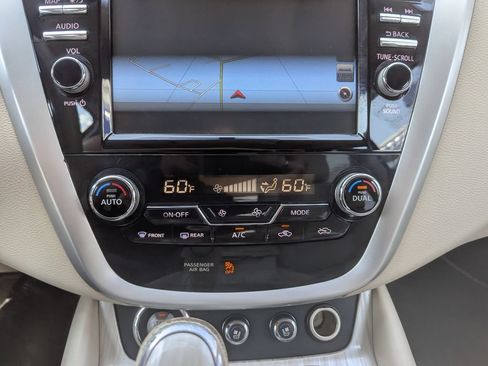 Used 2016 Nissan Murano Platinum w/ Platinum Technology Package AWD/4WD image 26