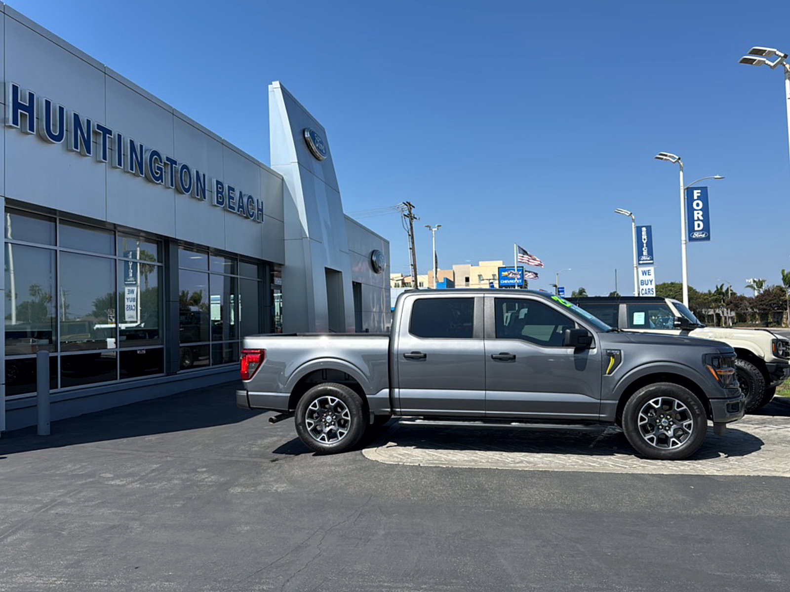 Used 2025 Ford F150 STX w/ Equipment Group 200A RWD image 3