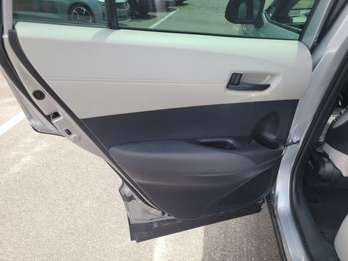 Used 2026 Toyota Corolla Cross L FWD image 8