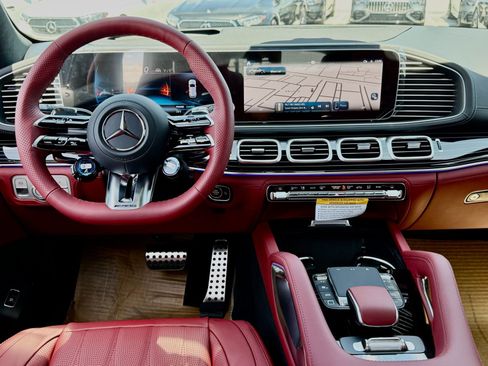 New 2026 Mercedes-Benz GLE 63 AMG S image 28
