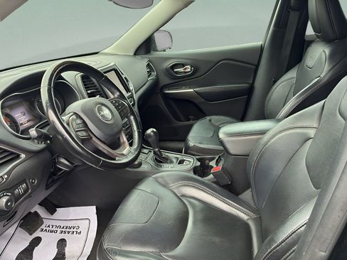 Used 2021 Jeep Cherokee Latitude Lux w/ Sun & Sound Group image 12