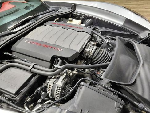 Used 2014 Chevrolet Corvette Stingray Convertible w/ 3LT Preferred Equipment Group image 31