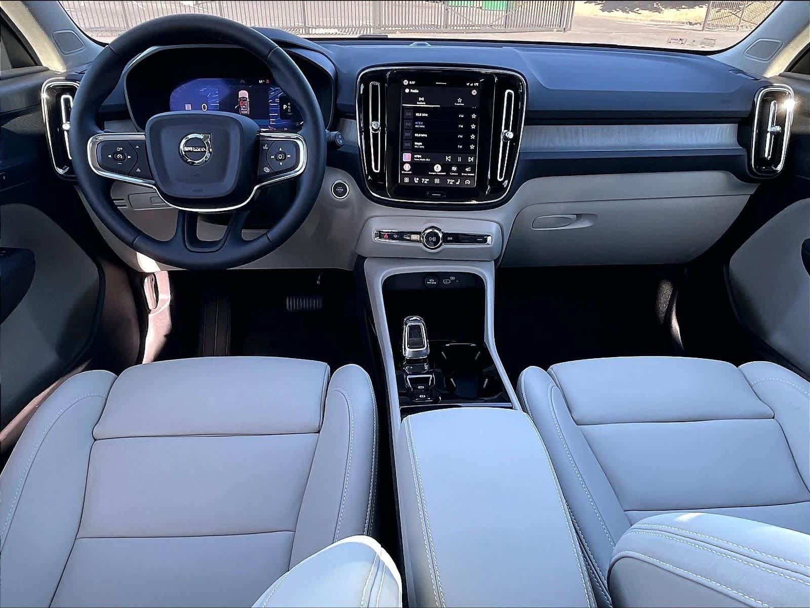 New 2026 Volvo XC40 B5 Plus w/ Protection Package Premier AWD/4WD image 7
