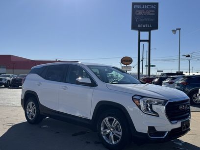 Used 2024 GMC Terrain SLE