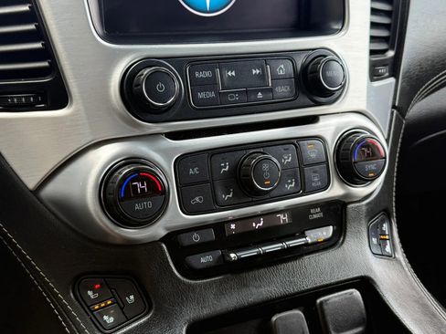 Used 2018 GMC Yukon SLT image 38