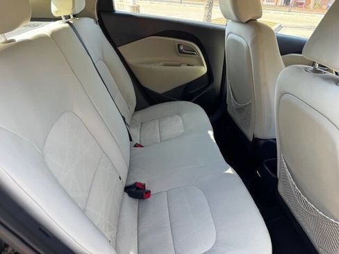 Used 2013 Kia Rio LX w/ PWR Pkg image 17