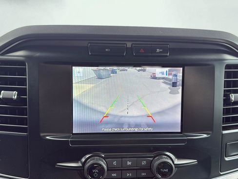 Used 2023 Ford F150 XLT AWD/4WD image 19