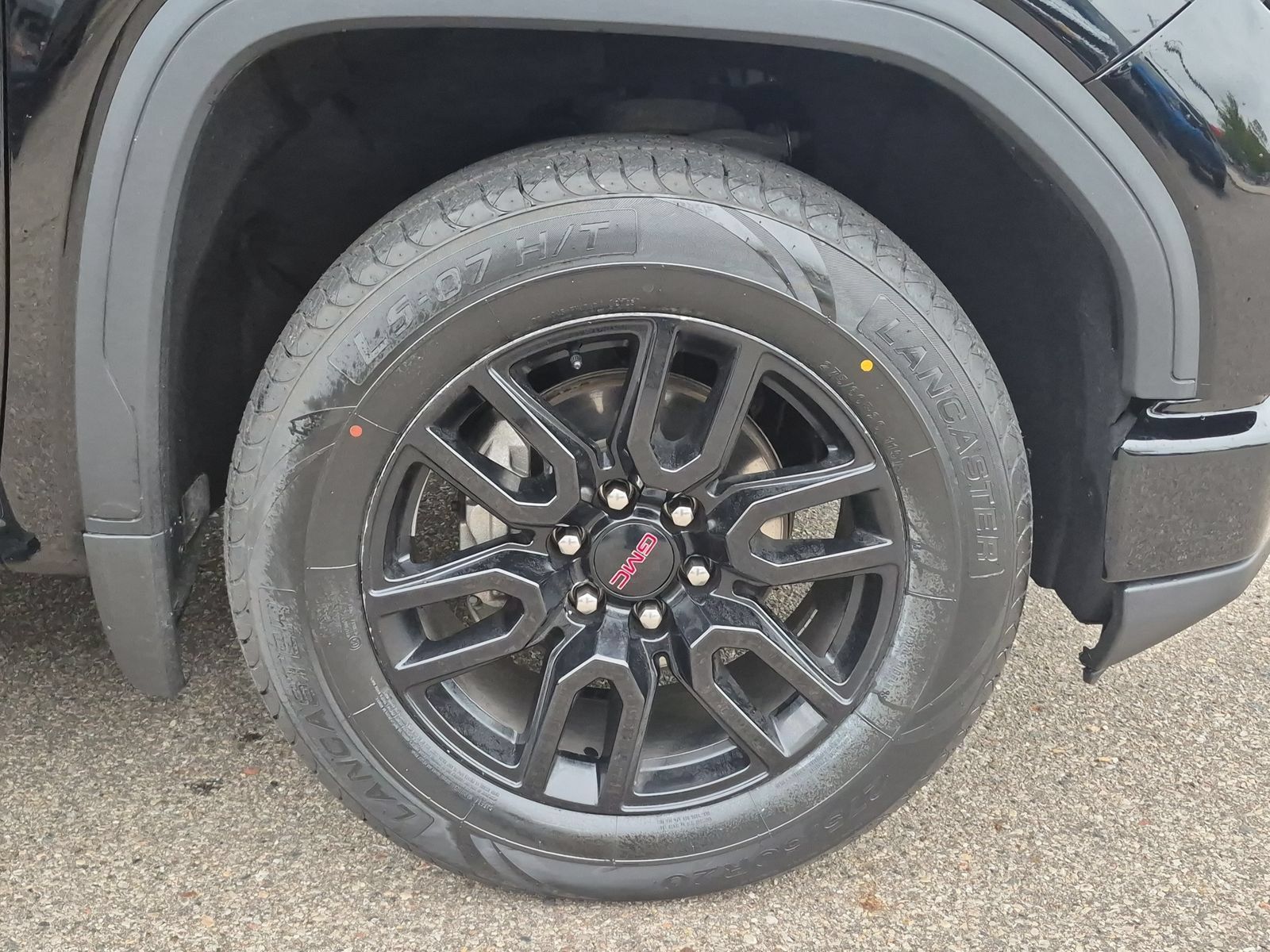 Used 2024 GMC Sierra 1500 Elevation AWD/4WD image 14