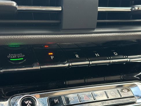 Used 2023 Lincoln Corsair Reserve w/ Equipment Group 201A image 25