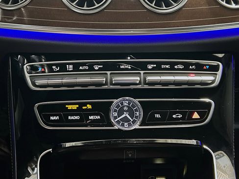 Used 2018 Mercedes-Benz E 400 4MATIC Coupe image 12