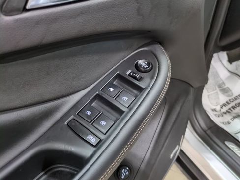 Used 2017 Buick Envision Premium w/ Driver Confidence Package image 18