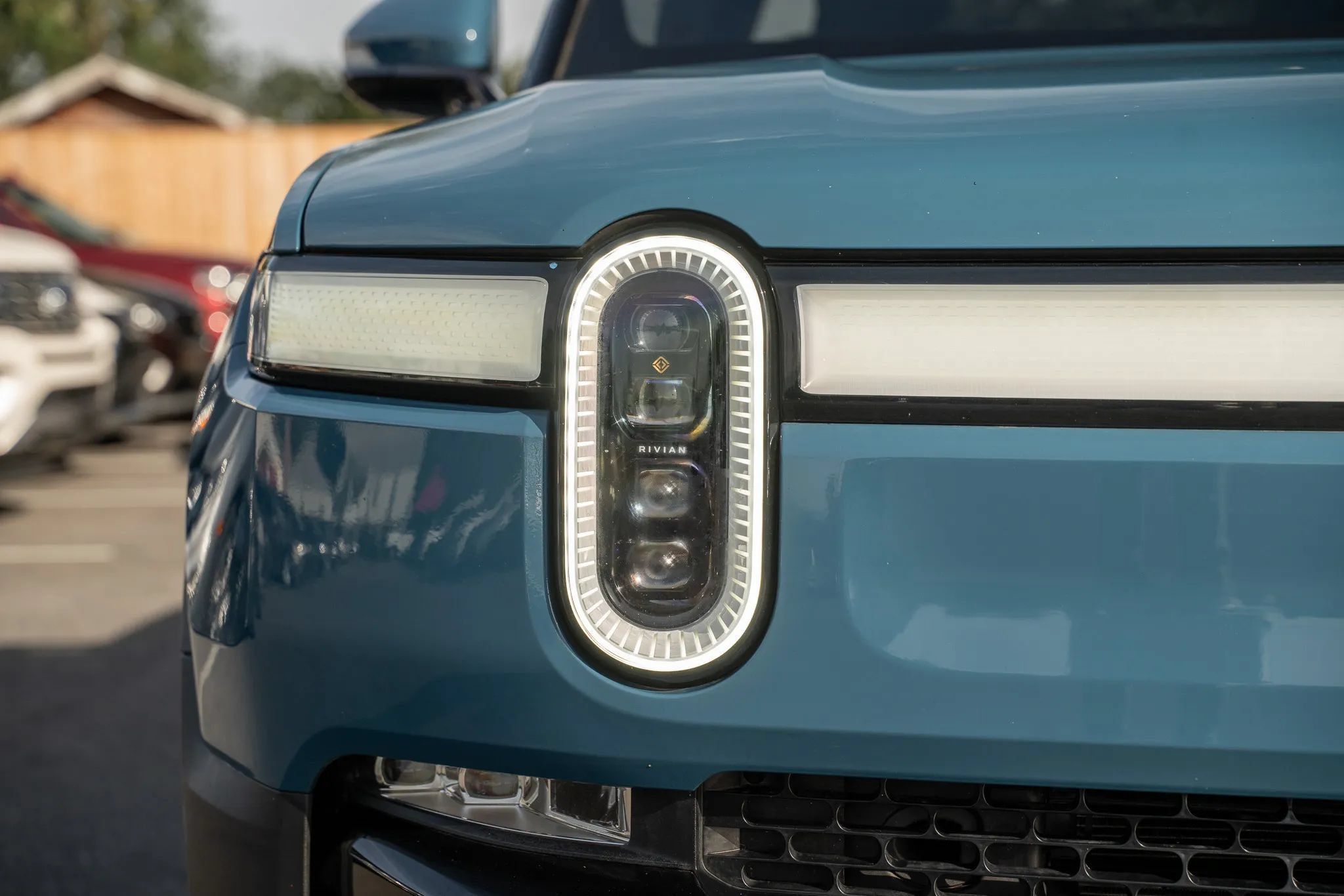 Used 2022 Rivian R1T Adventure AWD/4WD image 35