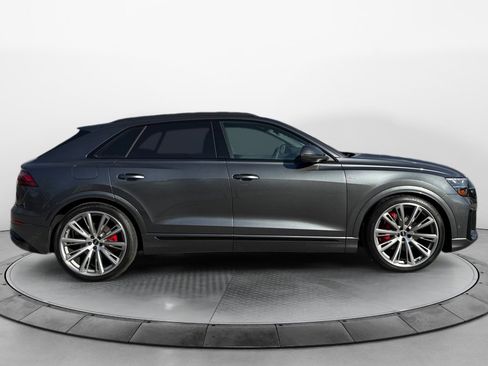 New 2026 Audi Q8 Prestige image 8