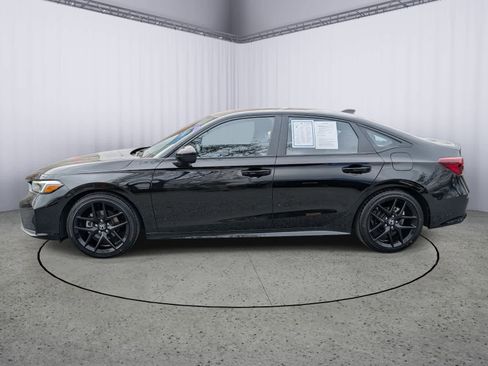 Certified 2025 Honda Civic Sport image 5