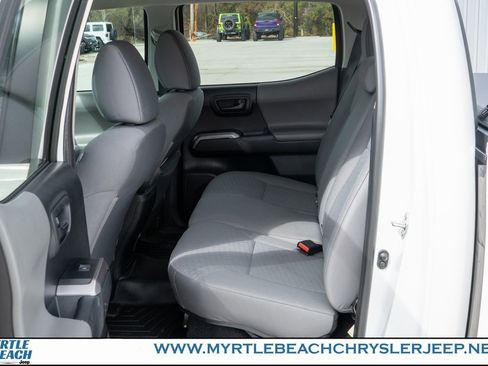 Used 2021 Toyota Tacoma SR5 image 13