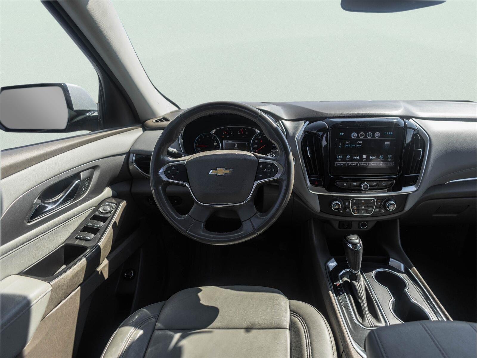 Used 2019 Chevrolet Traverse LT FWD image 20