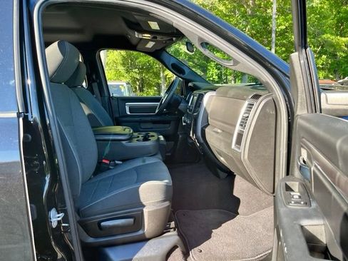 Used 2022 RAM 1500 Classic Warlock AWD/4WD image 19