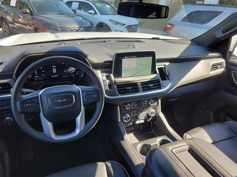 Certified 2023 GMC Yukon XL SLT image 39