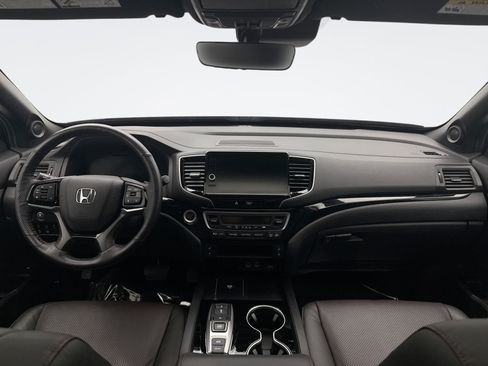 Used 2024 Honda Ridgeline Black Edition image 14