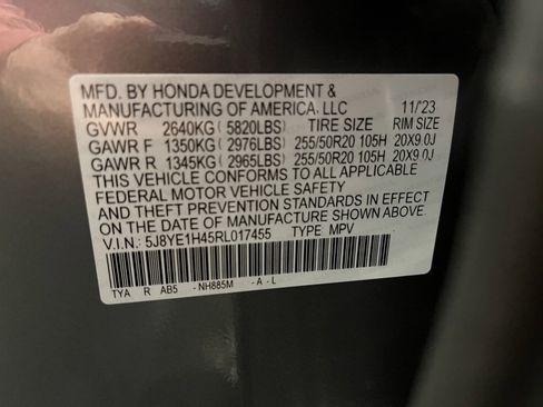 Certified 2024 Acura MDX SH-AWD w/ Technology Package image 24