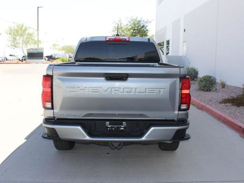 Used 2025 Chevrolet Colorado LT w/ LT Convenience Package RWD image 6
