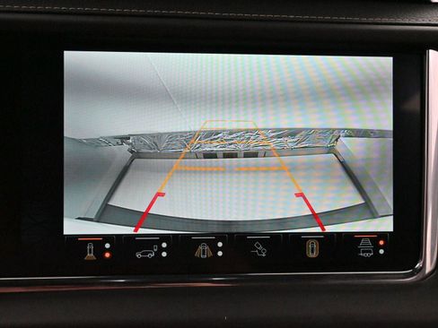 Used 2023 GMC Yukon XL Denali Ultimate image 27