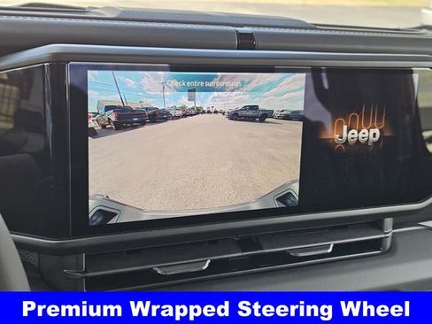 New 2025 Jeep Gladiator Sport image 20