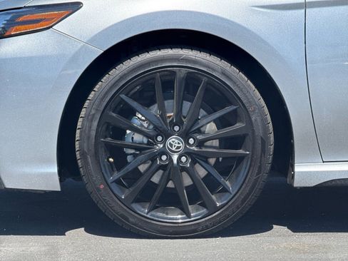 Used 2022 Toyota Camry XSE FWD image 23