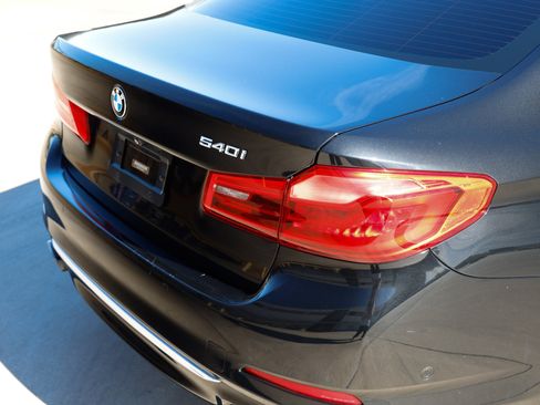 Used 2017 BMW 540i image 45