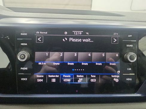 Used 2023 Volkswagen Taos SE image 13