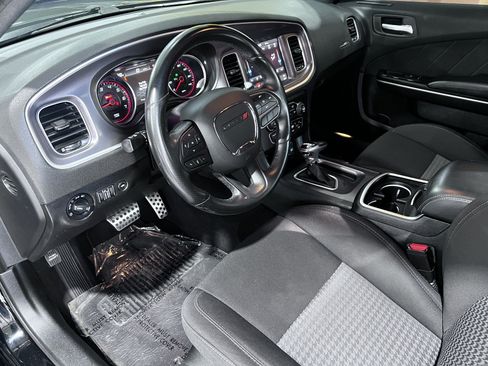 Used 2020 Dodge Charger GT RWD image 14