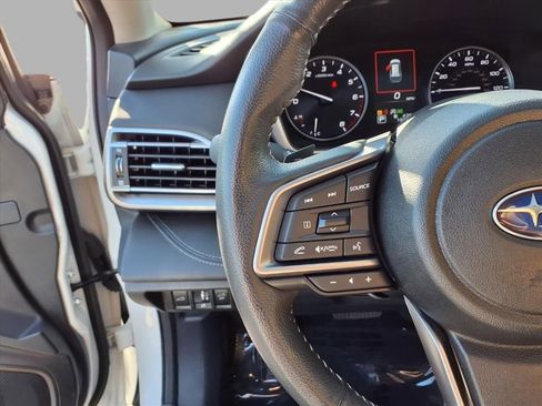 Used 2024 Subaru Outback Limited image 12