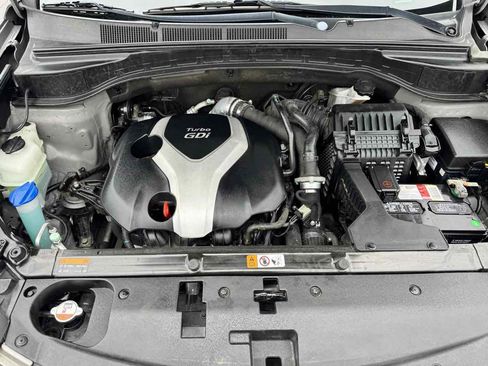 Used 2013 Hyundai Santa Fe Sport 2.0T FWD image 24