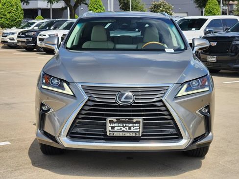 Used 2019 Lexus RX 350 FWD w/ Premium Package image 2