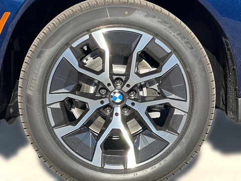 Used 2026 BMW X3 xDrive30i w/ Premium Package AWD/4WD image 11
