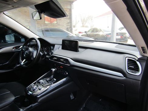 Used 2018 MAZDA CX-9 Sport image 9