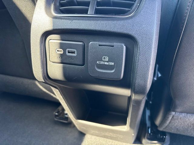 Used 2021 Chevrolet Blazer RS w/ Enhanced Convenience Package FWD image 15