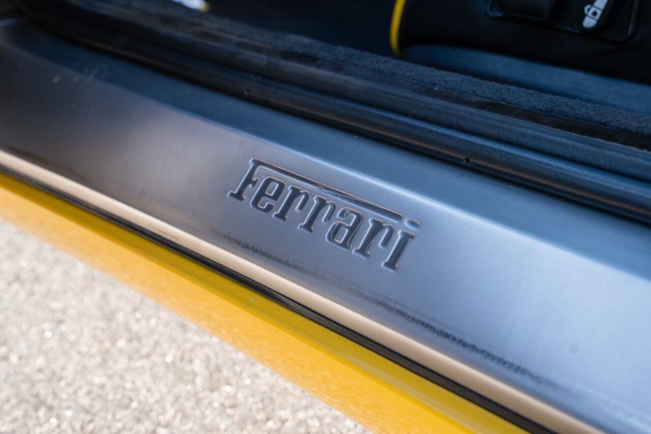 Used 2002 Ferrari 360 Spider RWD image 33