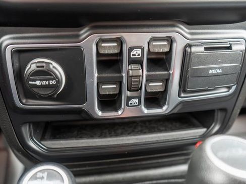 Used 2020 Jeep Gladiator Sport w/ Quick Order Package 24S AWD/4WD image 25