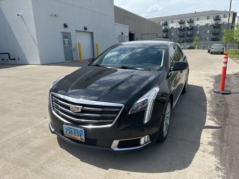 Used 2019 Cadillac XTS Luxury FWD image 2