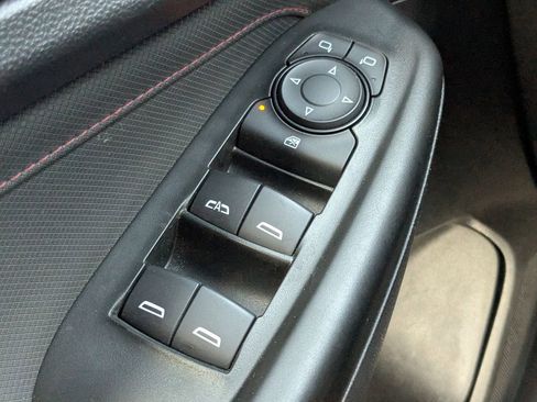 Used 2023 Chevrolet TrailBlazer RS image 26