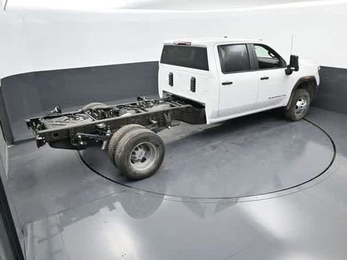 New 2025 GMC Sierra 3500 Pro w/ Convenience Package image 34